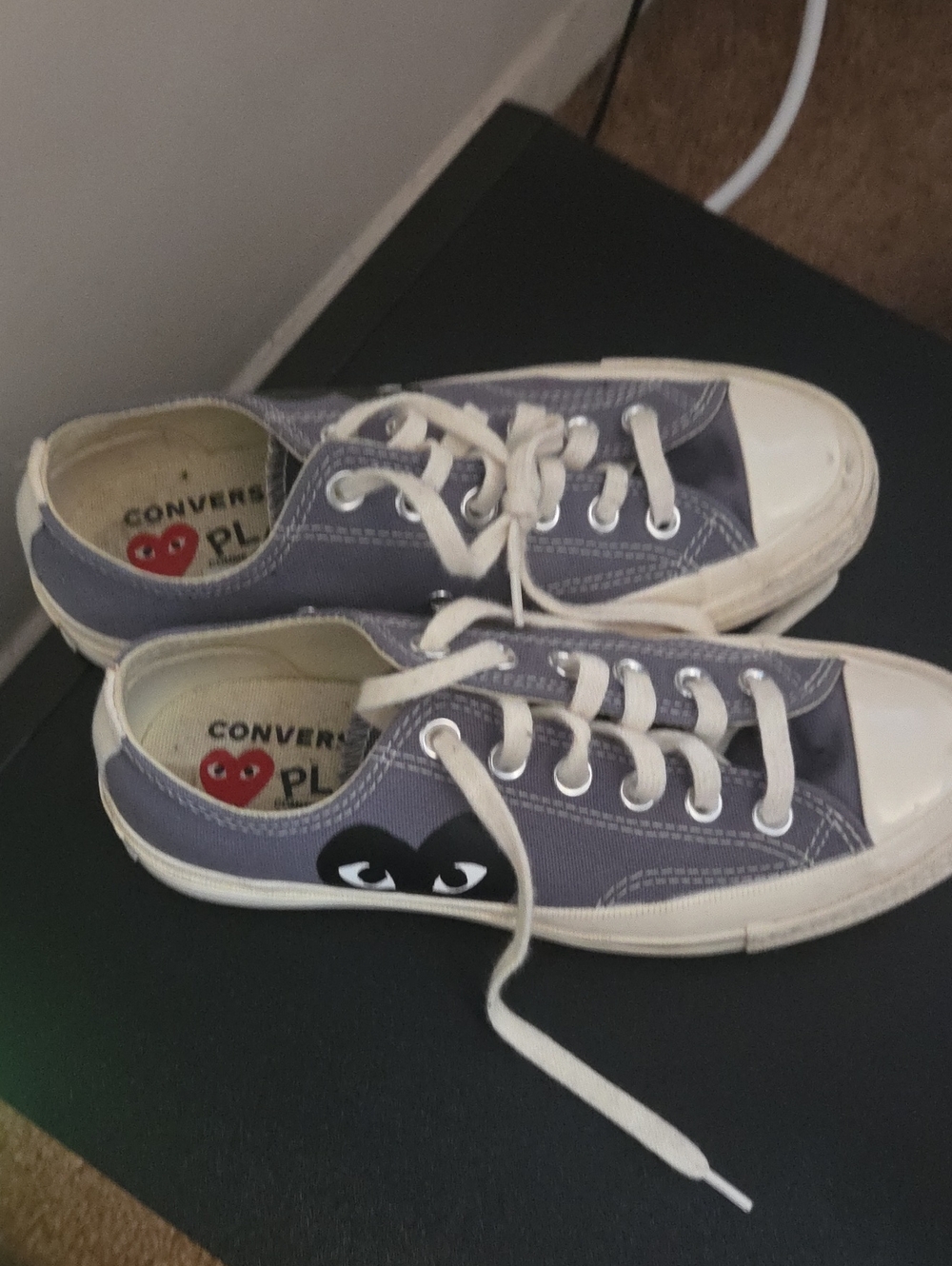 Convers Low-Top Sneakers in Gray with Black Heart Detail